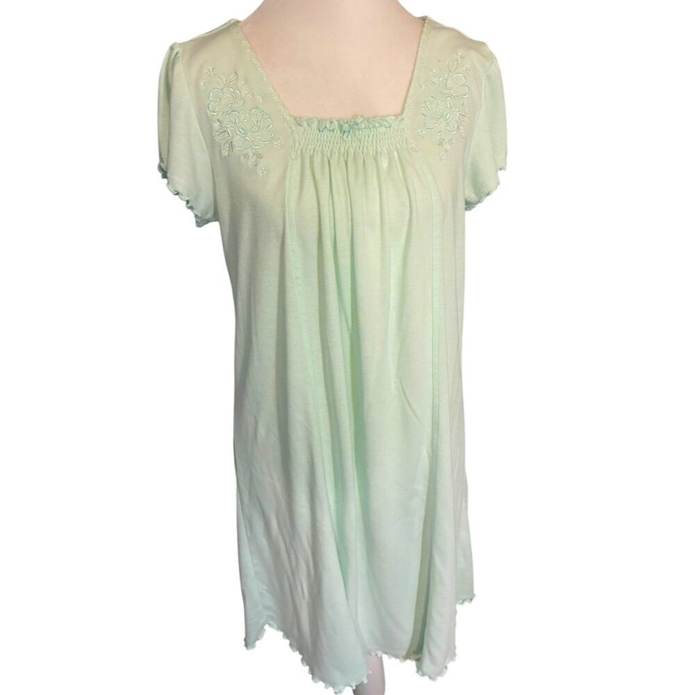 VTG Miss Elaine Nightgown Aqua Blue Embroidery Flowers Cottage Granny Cotton M